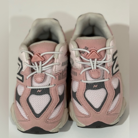 Toddler New Balance 9060 - Picture 1 of 4